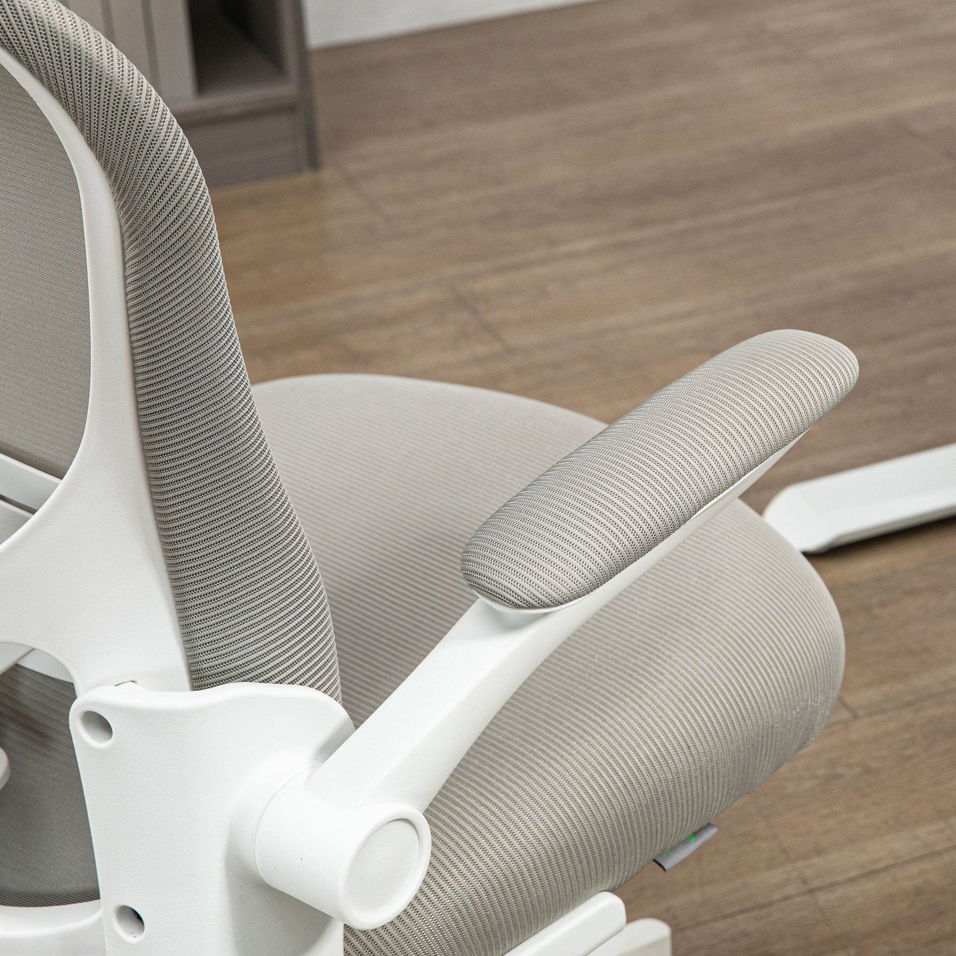 Vinsetto Multi-Adjustable Office Chair, with Lumbar Support, Headrest and Mesh Back in Grey-7