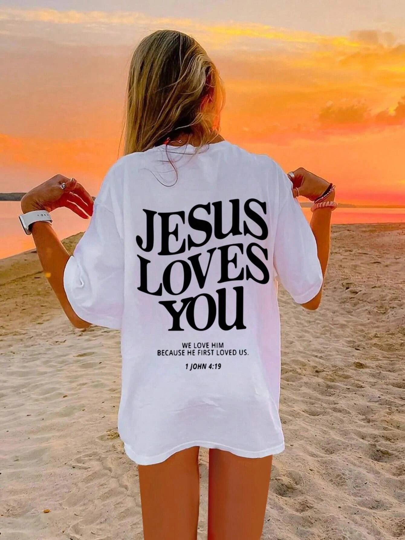 Jesus Loves You Printing T-Shirt