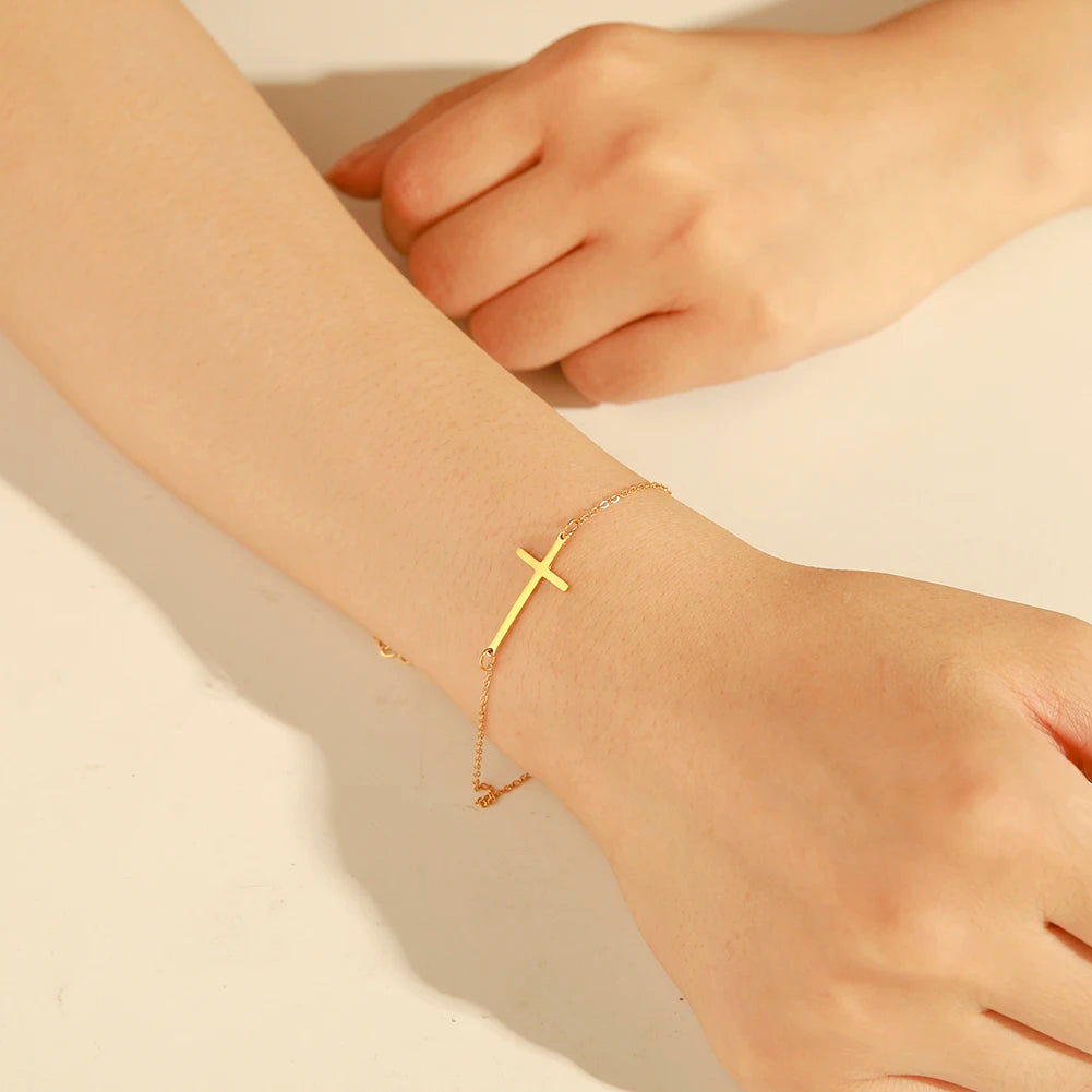 Amaxer Stainless Steel Cross Pendant Bracelet